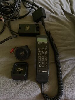 Mercedes w126 - BOSCH Telefon - 3