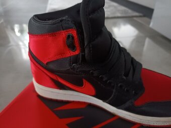 Jordan 1 High OG satin Bred - 3