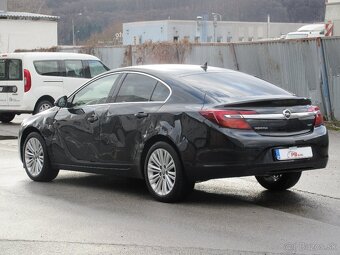 Opel Insignia 2.0 CDTI 130k Cosmo - 3