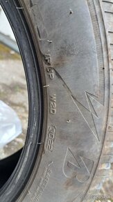 Predám 4 zimné pneumatiky Bridgestone Blizzak 225/55 R17 - 3