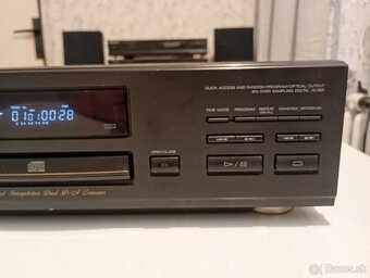 cd player AKAI CD-49 - 3