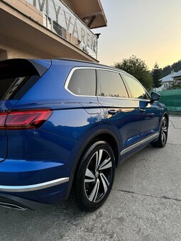 Volkswagen Touareg 3.0TDI - 3