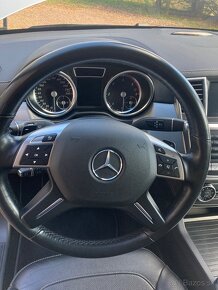 Mercedes ML 350 BLUETEC 4MATIC strieborna met. - 3