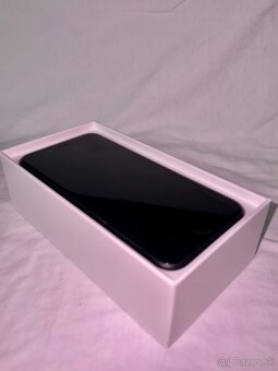 iPhone 7 32GB Black - 3