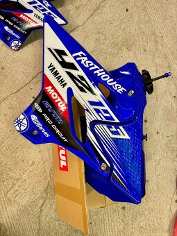 Yamaha YZ plasty,nádrž,sedadlo - 3