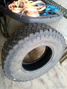 Hankook Dynapro 235/85/16 - 3