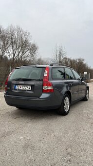 Volvo V50 - 3