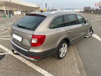 Škoda Superb Scout 1.8 TSI DSG Facelift 2015 - 3