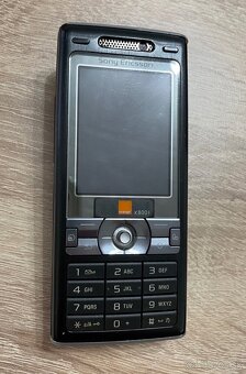 SonyEricsson K800i - 3