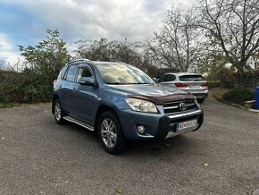 Toyota RAV4 2.2 D-4D - 3