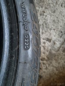 Predam zimne pneu 245/45 R19 - 3