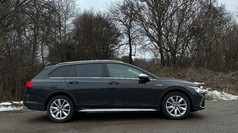 Volkswagen Golf Variant Alltrack 2.0 TDI 4MOTION DSG - 3