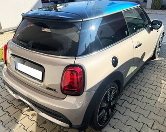 MINI Cooper S  2021    131 kW (178 k) - 3