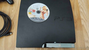 Playstation 3 slim + 2 ovladace + 3 hry - 3