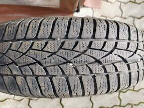 4ks Dunlop winter sport 3D 175/60 R16 86H - 3