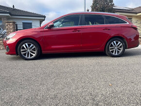 Hyundai i30 CW Kombi 1.6 CRDi 2019 Automat - 3