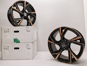 Vw Eos, Golf, Passat alu disky 8,5x19 5x112 ET35 - 3