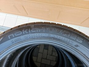 NOKIAN TYRES  275/45 R21 - 3