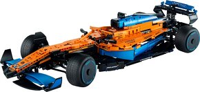 LEGO Technic 42141 - McLaren Formula 1 Team 2022 - 3