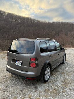 Volkswagen touran cross 1.9 TDi - 3