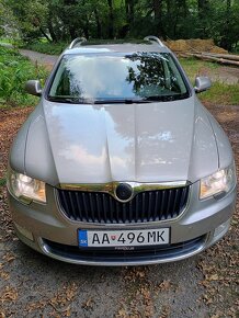 Superb 2.0 TDI Elegance - 3