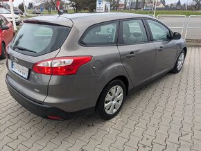 FORD Focus Kombi 2014 benzín - 3