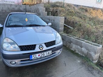 Renault Clio Thalia - 3