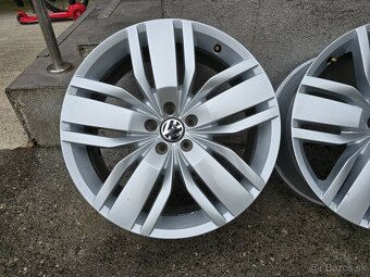 Disky VW Touareg 5x112 r20 top stav - 3