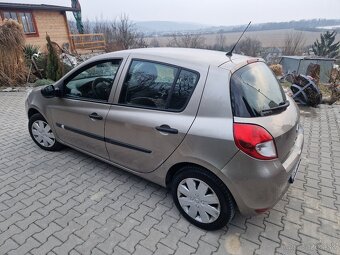 Renault Clio 1.2 benzin 48kw r.v.2010 96000km - 3