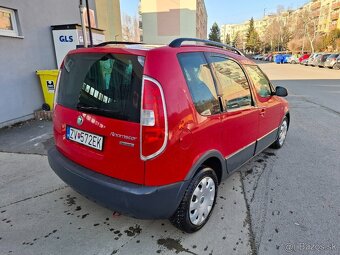 Škoda Roomster Scout 1.4i - 3