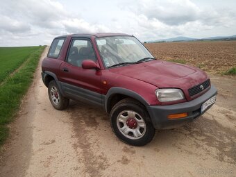 Toyota RAV4 - 3