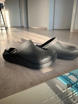 Šľapky Crocs - 3