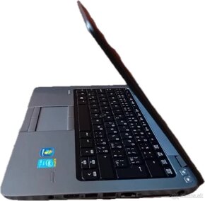 HP model EliteBook 820 G1 - 3