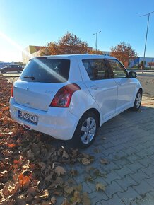 Suzuki Swift 1.3i rok 04/2009 - 3