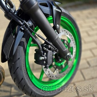 Kawasaki Z500 SE 2025 - 3