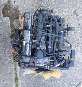 Motor Ssangyong Actyon 2.0 XDI 664951 D20DT - 3