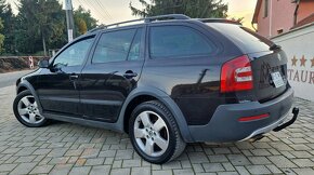 Skoda octavia 2.0 tdi 4x4 scout - 3