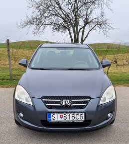 Kia Ceed 1.4 16V 77KW/105PS R.V.11/2008 - 3