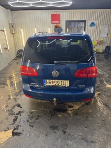 VW Touran 2.0 TDI - 3