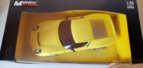 Model 1:24 Lamborghini Miura concept. - 3