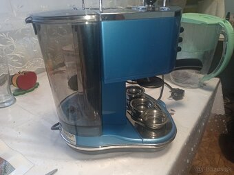 Predam kavovar Delonghi - 3