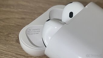 AirPods 4 ANC - 3