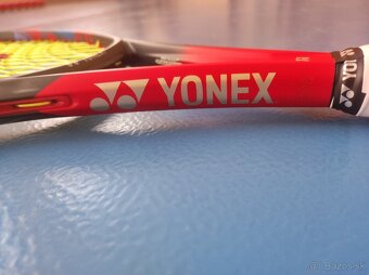 Tenisová raketa Yonex VCore 100 - 3