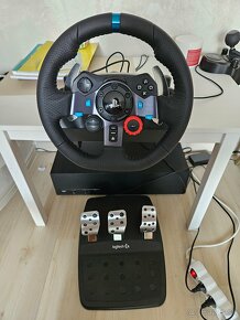 Logitech G29 Driving Force a radiaca páka - 3