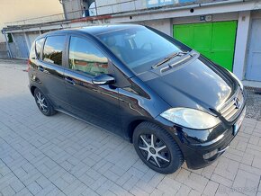 Mercedes A150 1.5 benzin 70kw Nová STK a EK 132500km - 3