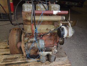 Motor pre traktor 3 valec typ 4701 - 3