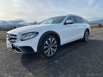 MERCEDES E220d ALLTERRAIN 4-MATIC - 3