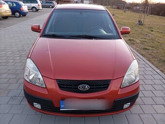 Kia Rio Sporty 1.4 benzín 16v 71kw rok 2008 - 3