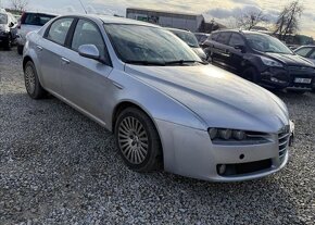 Alfa Romeo 159 1,9 JTD 8V MEDIUM nafta manuál 85 kw - 3