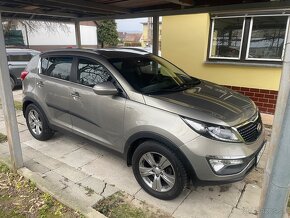 KIA Sportage 2.0 CRDi 4x4 r.2013 - 3